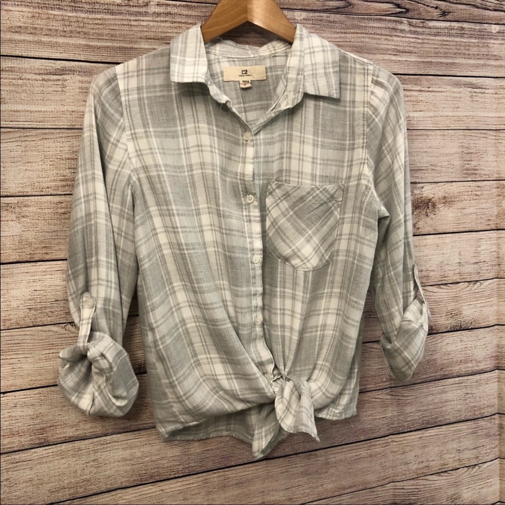 ❤️Thread & Supply button down shirt
